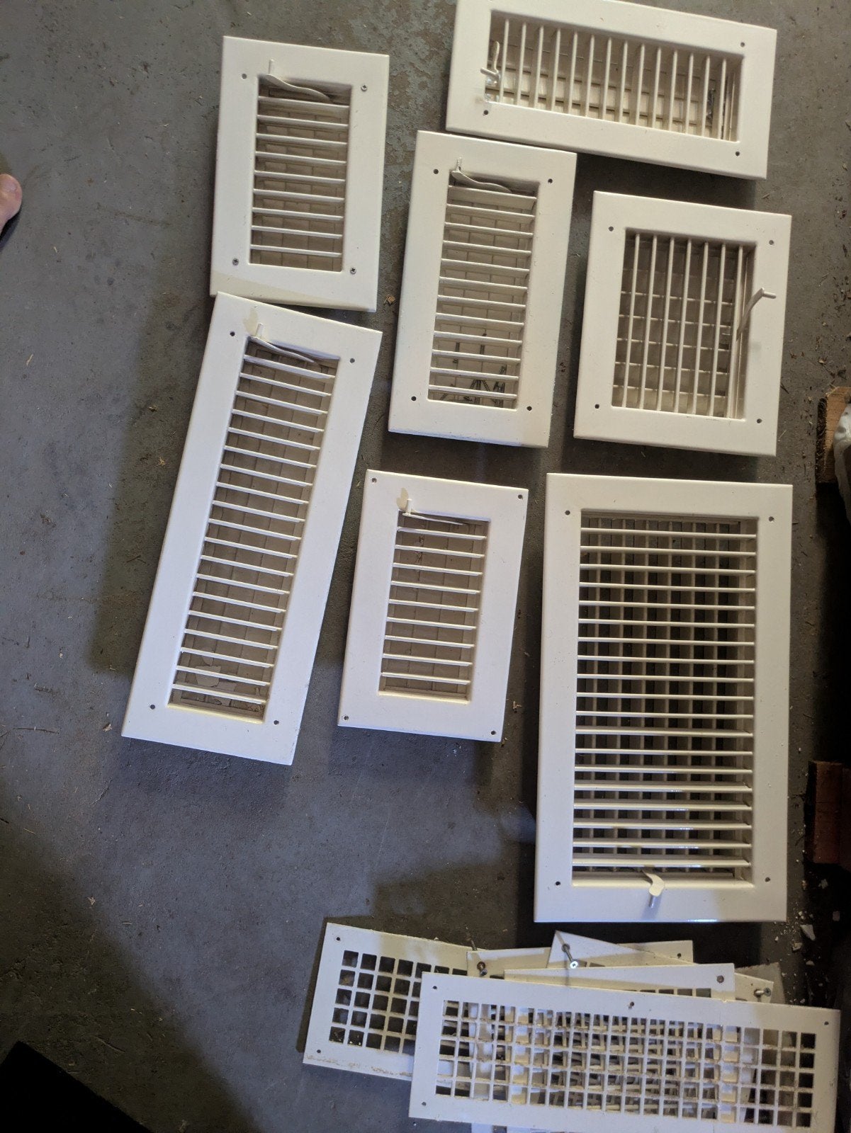 Luchtroosters van metaal. Diverse formaten, Ophalen, Ventilator en Afzuiger