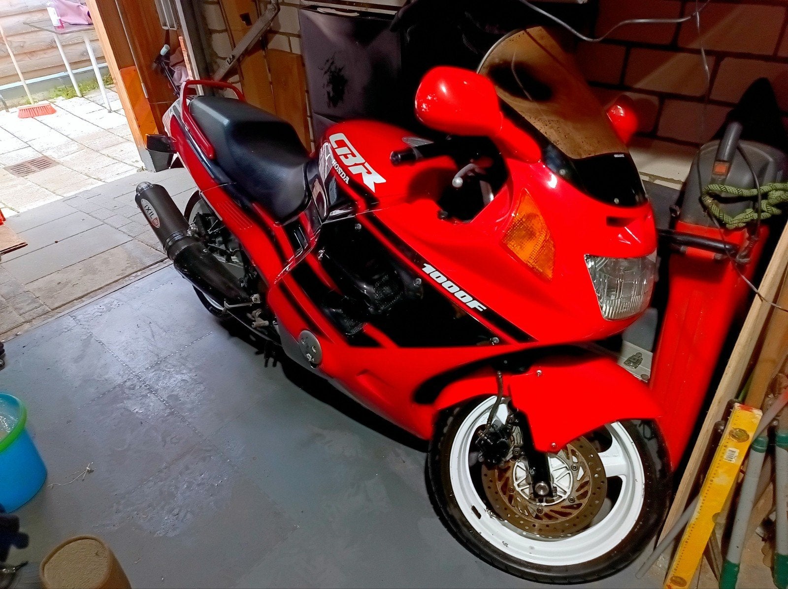 Foto 16 van Honda CBR 1000 F - Zeer goed onderhouden toermotor
