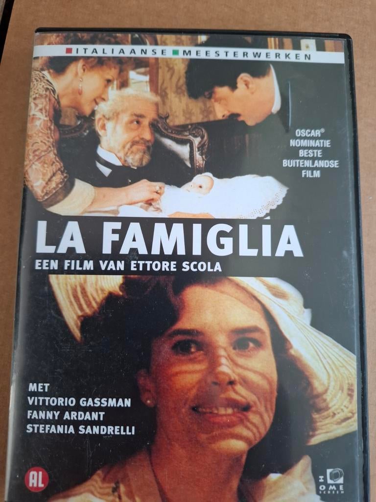 La famiglia, Cd's en Dvd's, Alle leeftijden, Ophalen of Verzenden, Zo goed als nieuw