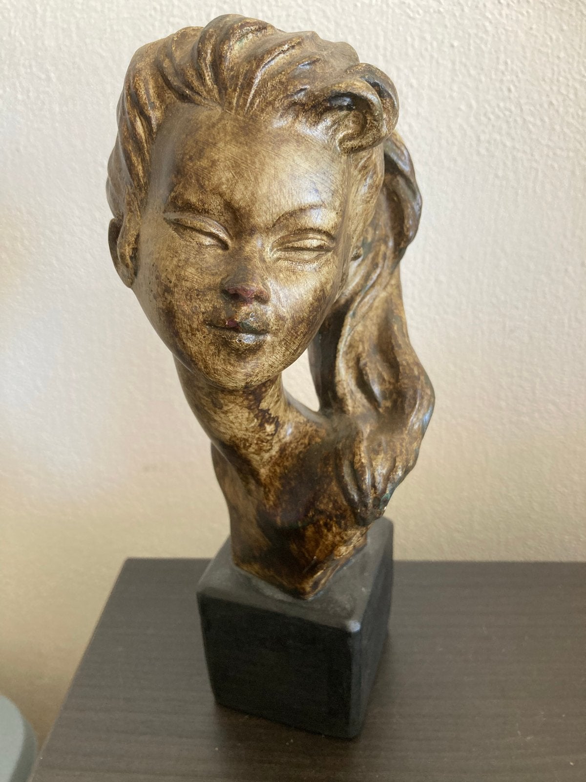 Art Deco Buste Aziatische Jonge Vrouw met Staart - 23cm, Antiek en Kunst, Kunst | Beelden en Houtsnijwerken, Art deco, Buste, Ophalen of Verzenden