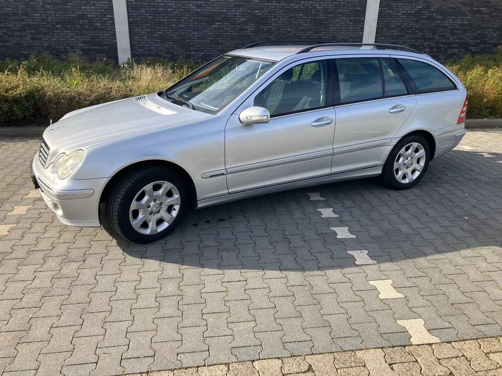 Mercedes-Benz C-Klasse 1.8 C180 Kompr Combi 2006 Grijs, Auto's, Achterwielaandrijving, 1435 kg, 1796 cc, Origineel Nederlands