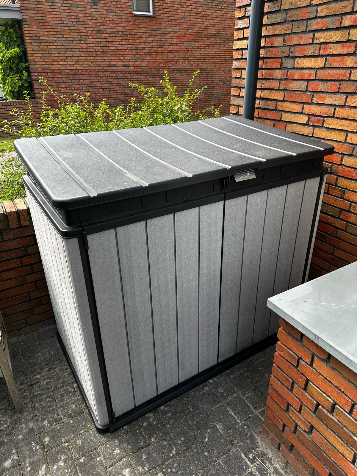 Keter Opbergkast Elite Store - Kunststof - Grijs - 1150L, Ophalen, Gebruikt, Kunststof, Overige typen