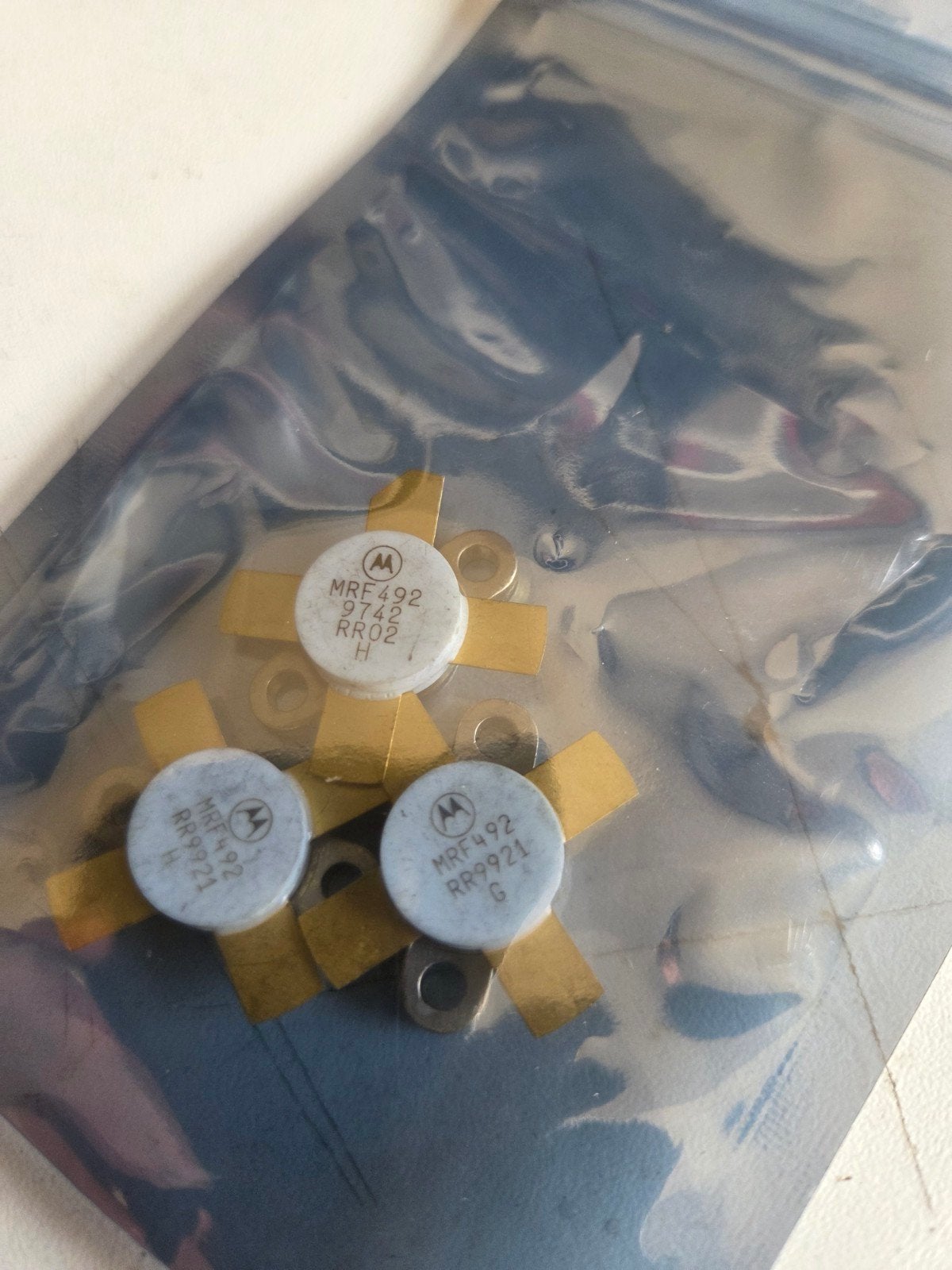 nieuwe  transistors mrf 492 goed voor eindtrappen, Telecommunicatie, Ophalen of Verzenden, Nieuw