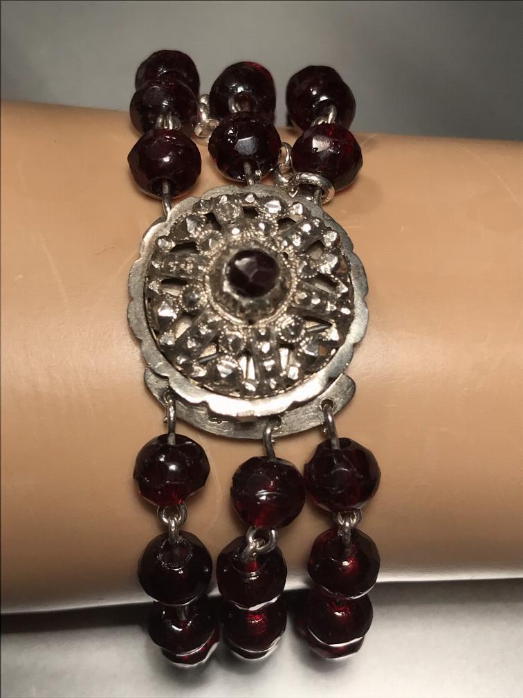 Antieke granaat armband, Sieraden, Tassen en Uiterlijk, Antieke sieraden, Ophalen of Verzenden, Zilver, Armband