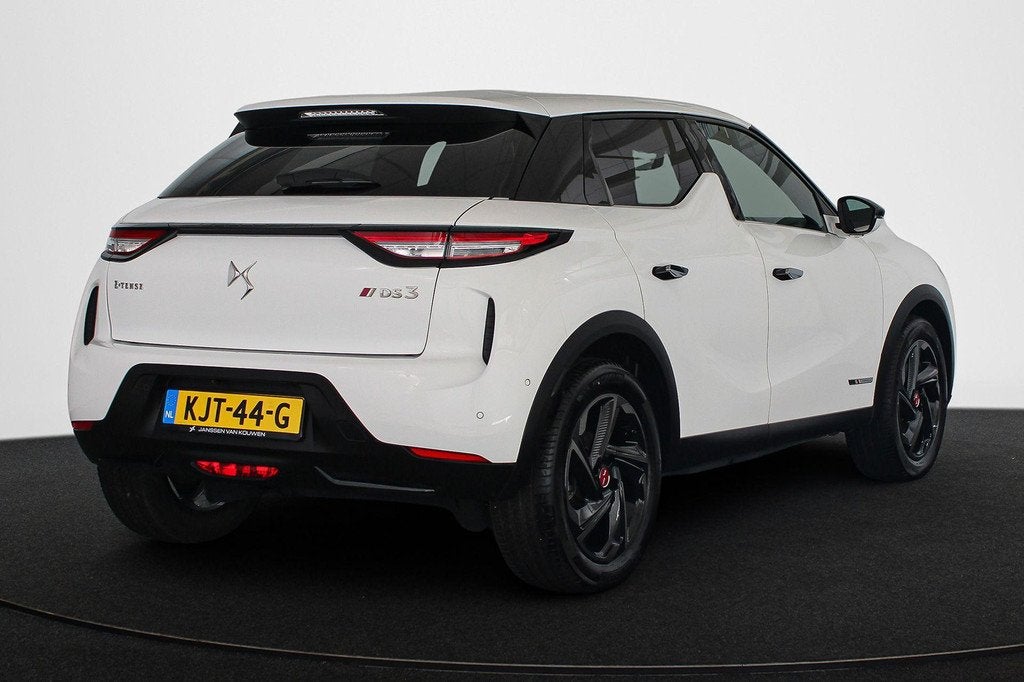 DS 3 Crossback E-Tense Performance Line+ 50 kWh Stoelverwarm, Auto's, DS, 136 pk, Gebruikt, 100 %, Alcantara