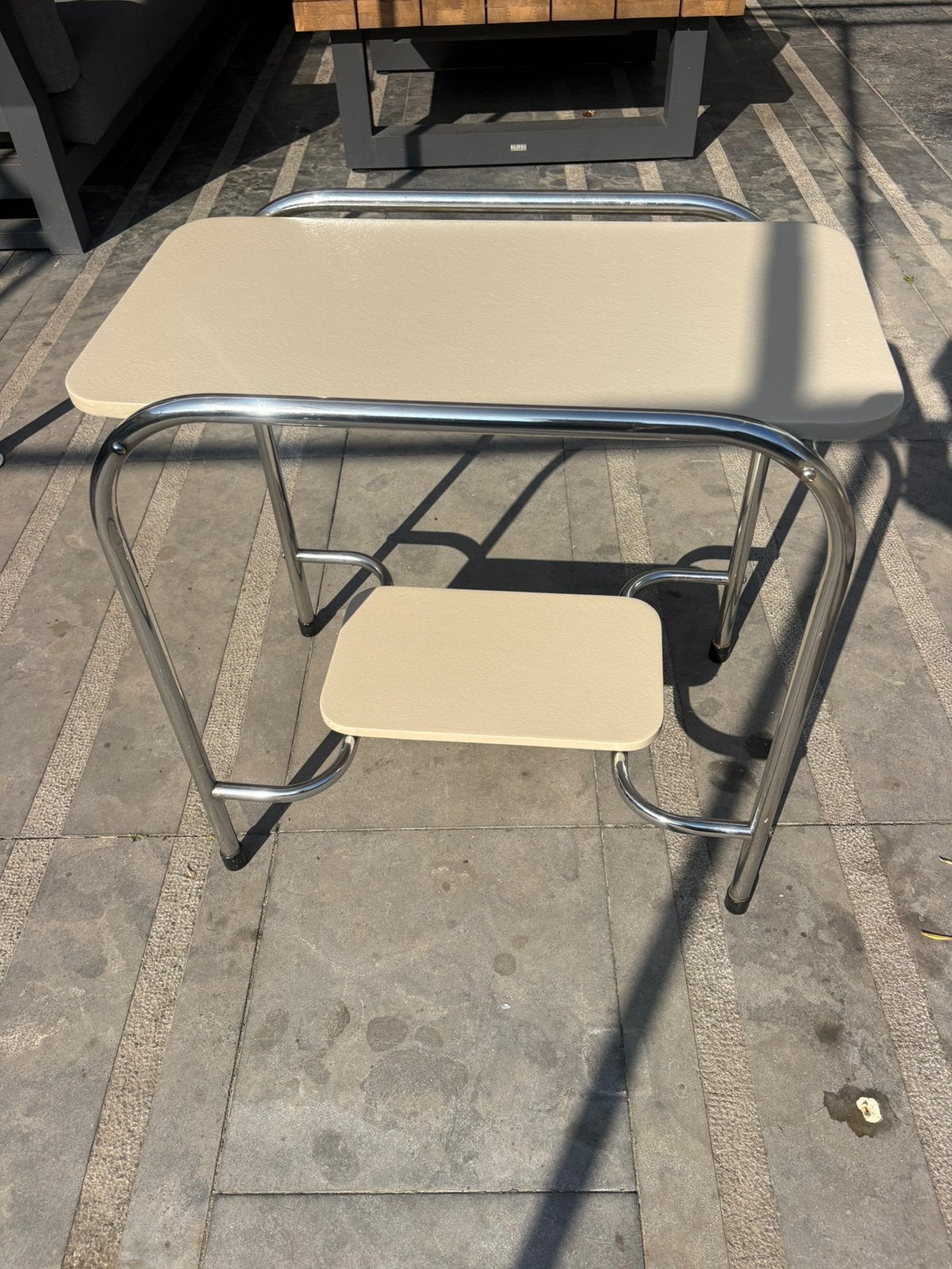 Bauhaus stijl, Ophalen, Gebruikt, Rechthoekig, Minder dan 55 cm