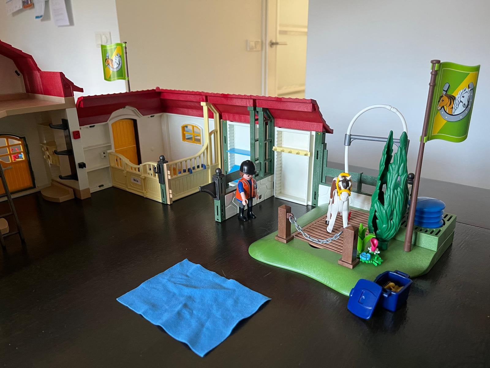 Playmobil Paardrijclub (6926) + paardenwasplaats (6929), Kinderen en Baby's, Ophalen, Gebruikt, Complete set, Overige typen
