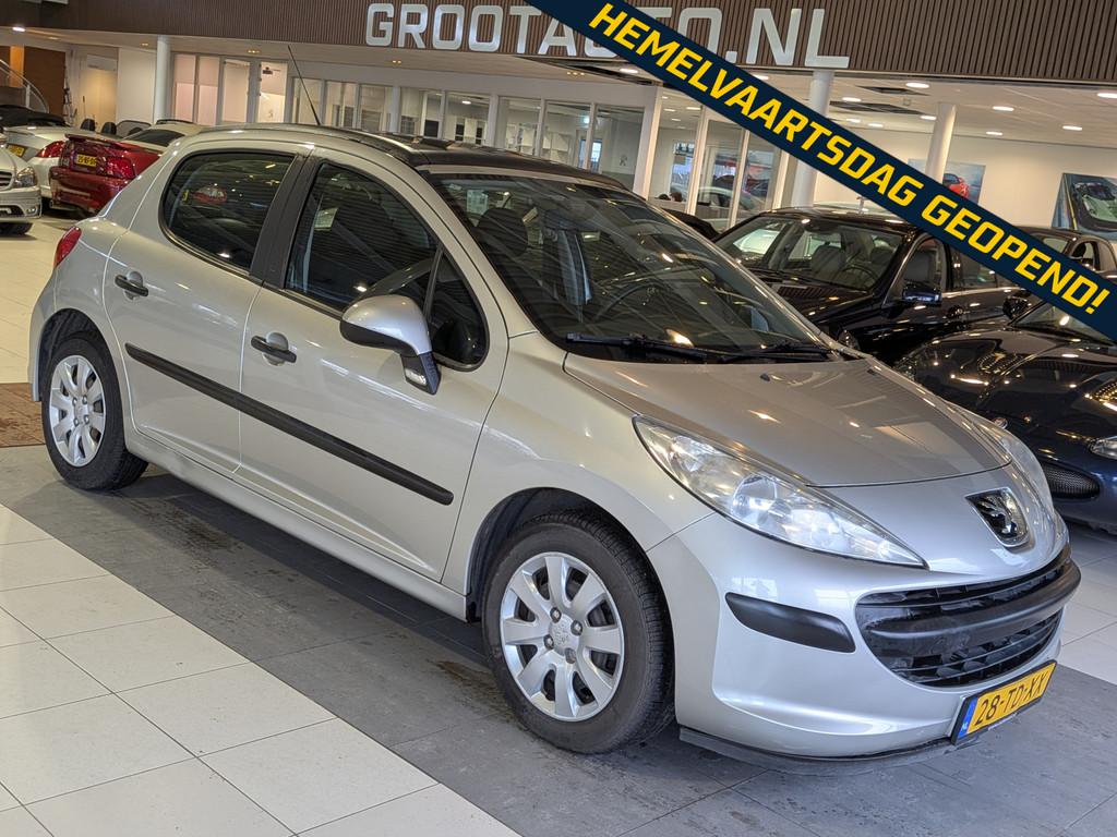 Peugeot 207 1.4-16V XR Panoramadak, Stuurbekrachtiging, Auto's, Voorwielaandrijving, Stof, 4 cilinders, 49 €/maand