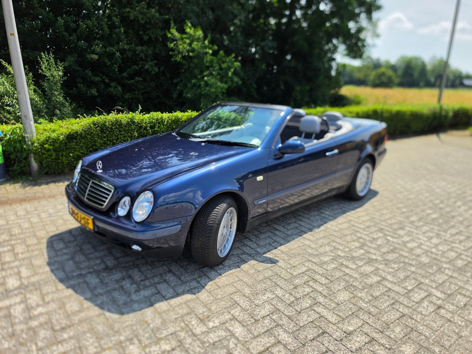 Mercedes-Benz CLK 3.2 Clk320 Cabrio Sport AUT 1999 Blauw, Automaat, Achterwielaandrijving, 1595 kg, Cabriolet