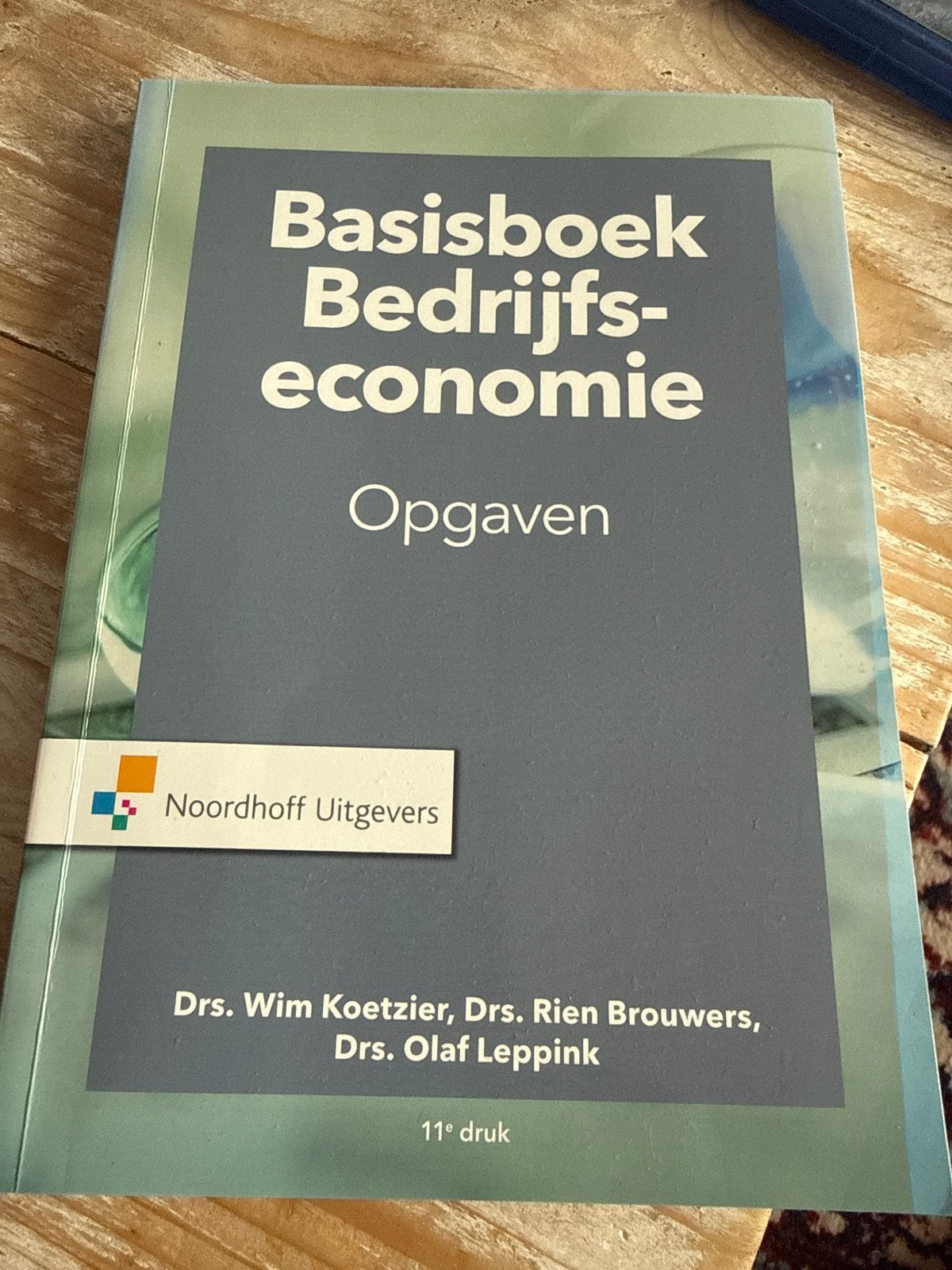 Basisboek Bedrijfseconomie Opgaven - 11e druk, Ophalen of Verzenden, Gamma, Zo goed als nieuw, HBO