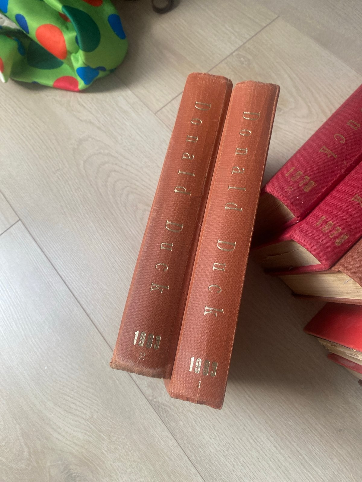 Ingebonden jaargang Donald Duck 1983, Boeken, Complete serie of reeks, Ophalen of Verzenden, Gelezen