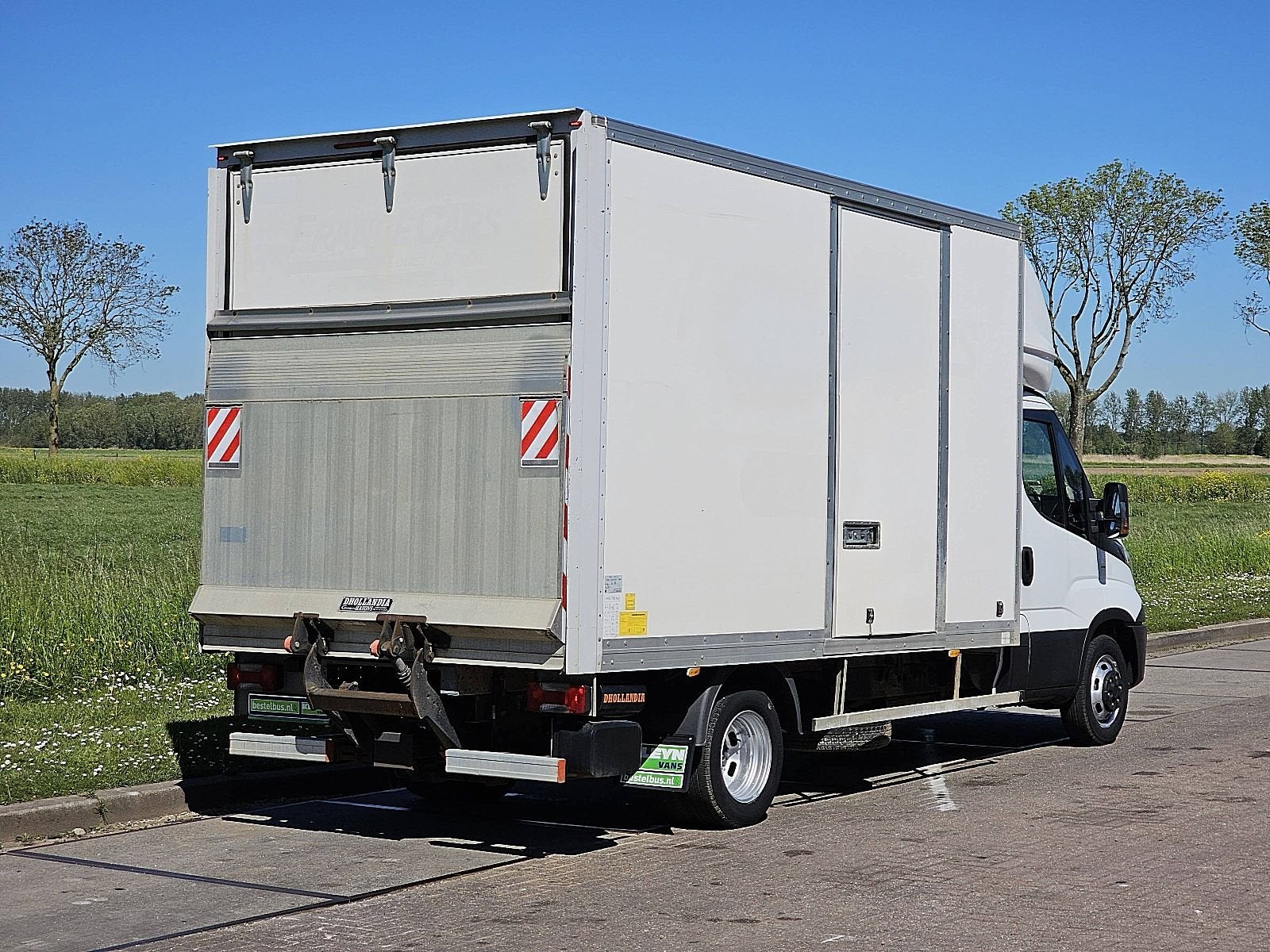 IVECO DAILY 35C16 160 l3 laadklep, Gebruikt, Euro 6, Iveco, Wit
