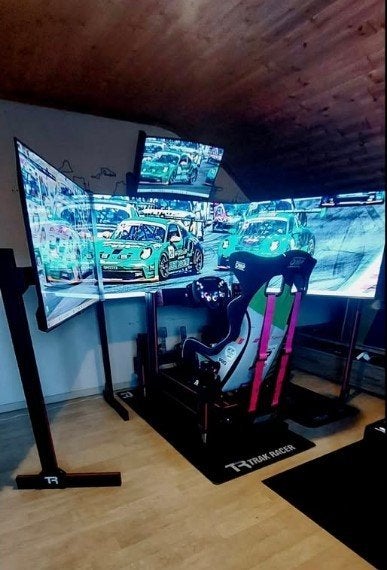 Trak Racer Heavy Duty Triple Monitor Floor Stand 75 inch, Ophalen, Zo goed als nieuw