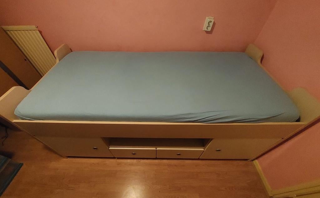 Bed Halve hoogslaper 95 x 200 met Lattenbodem en Matras, Ophalen, Gebruikt, 90 cm, Eenpersoons
