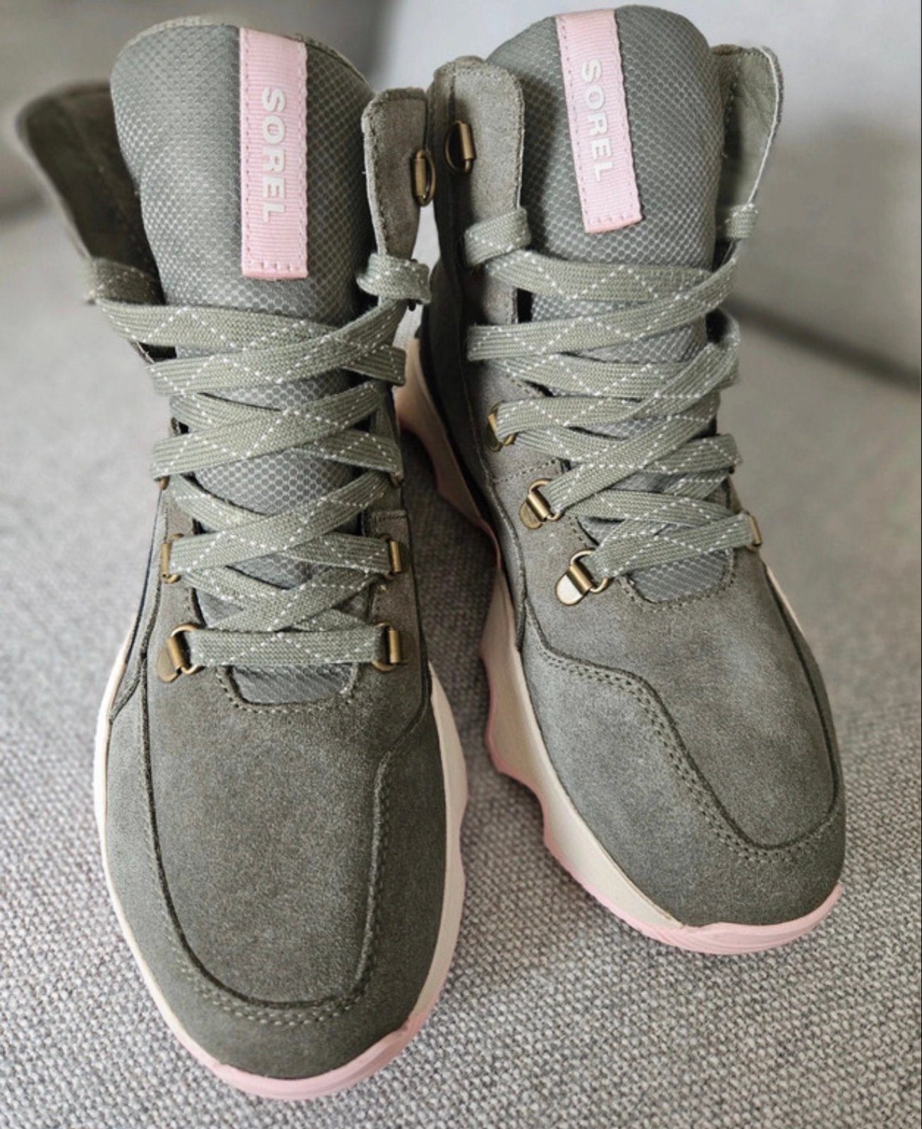 Sorel Sneakers Groen/Roze - Maat 41, Kleding | Dames, Schoenen, Ophalen of Verzenden, Nieuw, Groen, Sneakers of Gympen