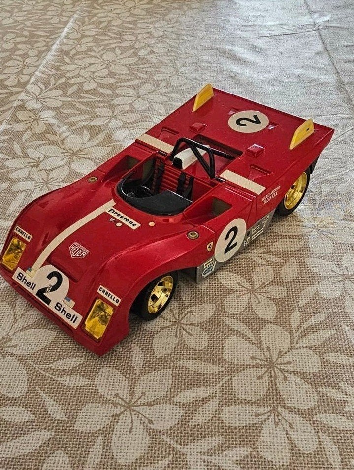 Ferrari312P Modelauto 1:18 Mario Andretti+Jacky Ickx 22x11cm, Overige merken, Auto, Groter dan 1:32, Ophalen of Verzenden
