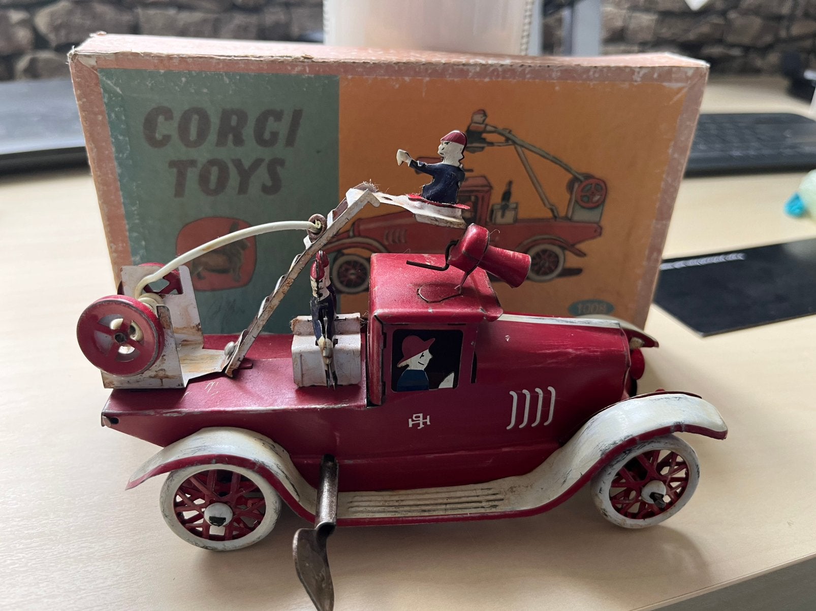 Corgi Blikken auto 1008, Verzenden, Gebruikt