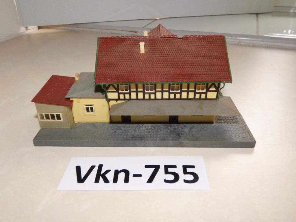 Vk-755 N Spoor Scenery Station van KleiWee Germany, Ophalen of Verzenden, Gebruikt, Brug, Tunnel of Gebouw, Overige merken