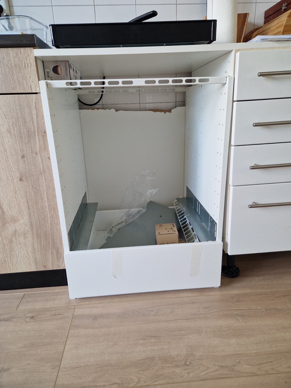 Ikea Inbouwkast Combi Oven/Magnetron 60x60 - Nieuwstaat, IKEA, Ophalen of Verzenden, Inbouw, 55 tot 60 cm