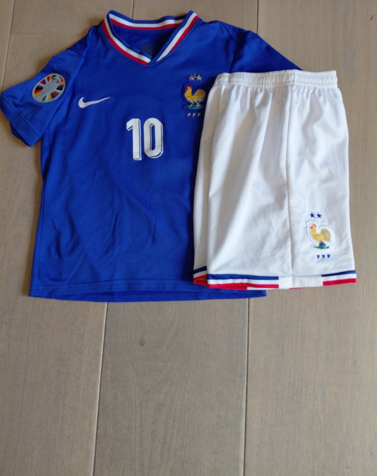 Frankrijk Tenue 2024 Mbappe Maat 134/140, Ophalen of Verzenden