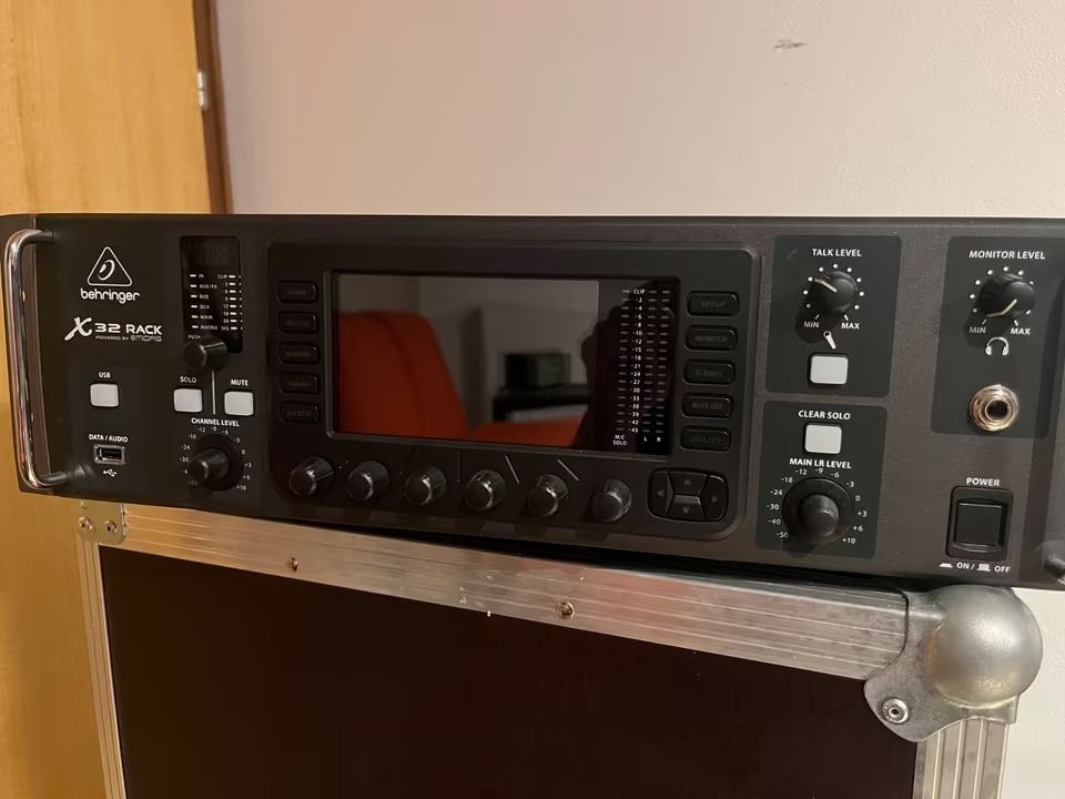 Behringer X32 Rack inclusief Klark Teknik DN32-Live card, Muziek en Instrumenten, Mengpanelen, Ophalen of Verzenden, Gebruikt