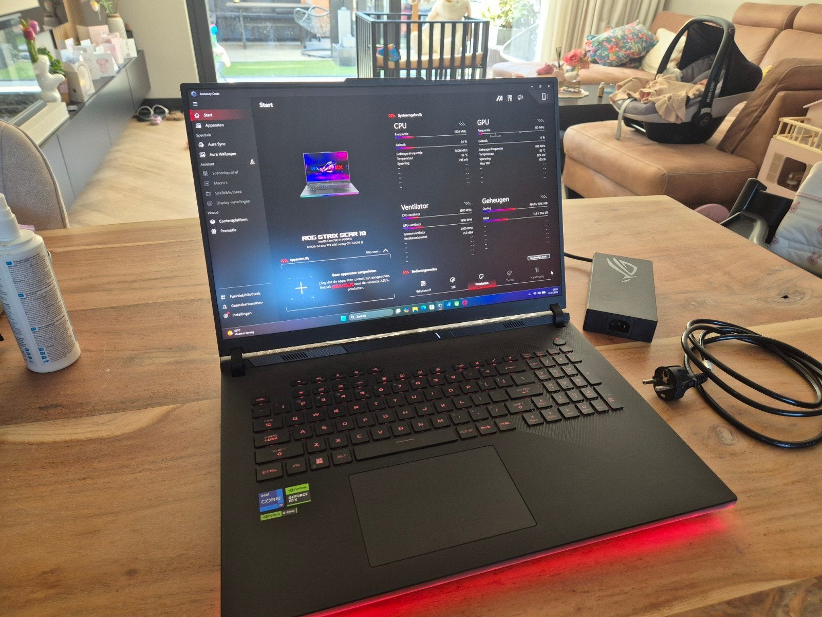 ASUS ROG Strix SCAR 18 – RTX 4080 / i9-14900HX / 240Hz, Ophalen, Zo goed als nieuw, Gaming, SSD