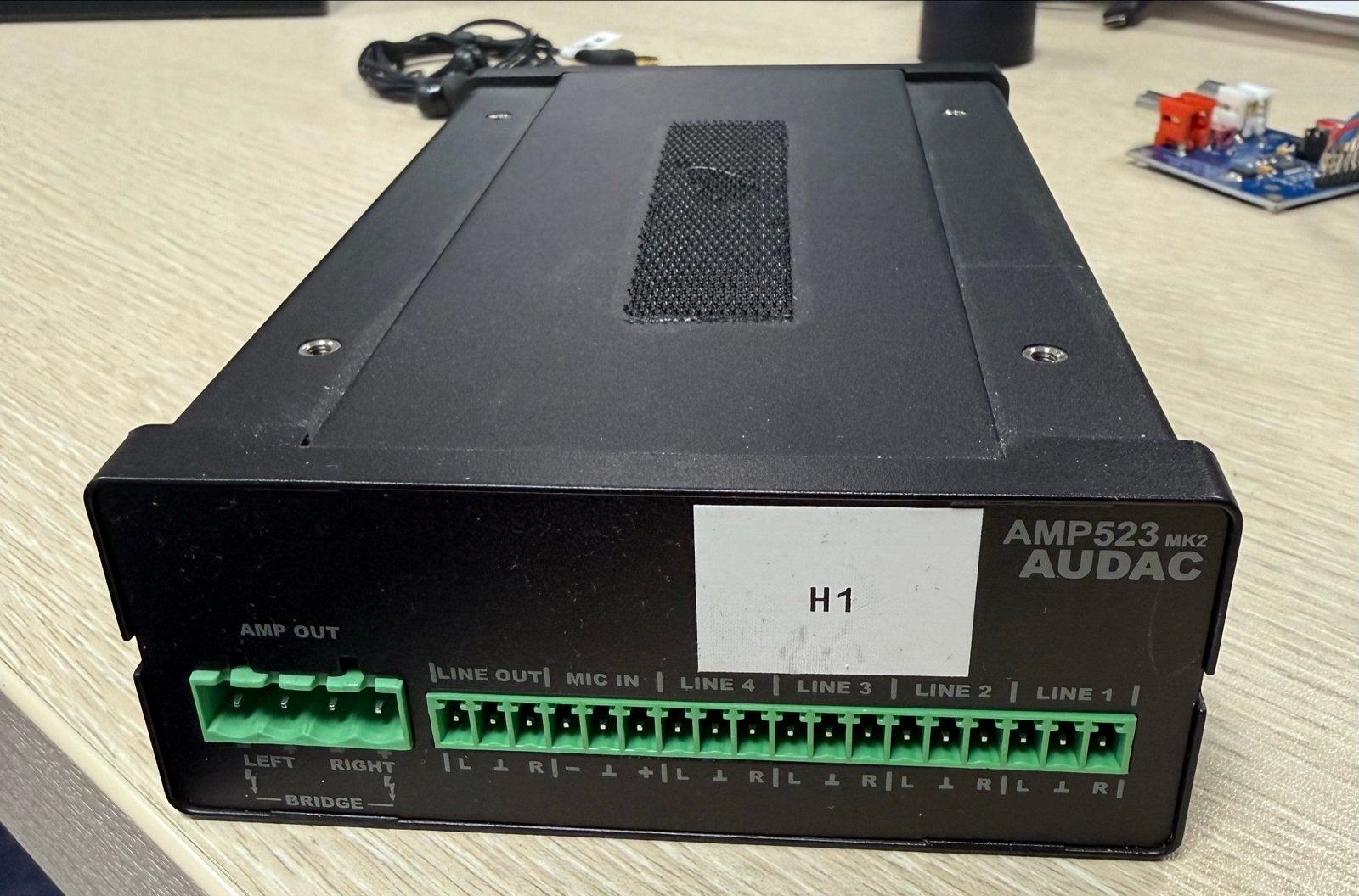 Audac AMP523 mk2, Overige merken, Ophalen of Verzenden, 60 tot 120 watt, Gebruikt