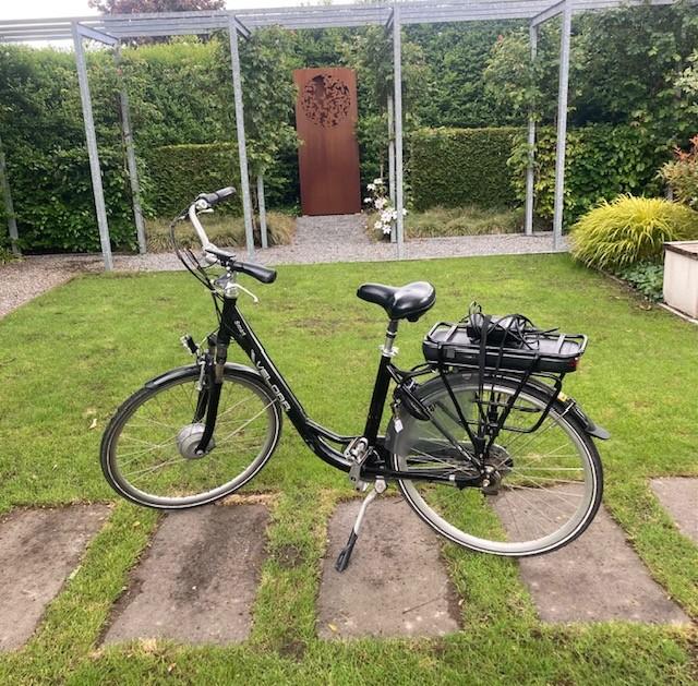 Elektrische damesfiets Velora Smart, Fietsen en Brommers, Fietsen | Dames | Damesfietsen, Gebruikt, Velgrem, Versnellingen, 50 tot 53 cm
