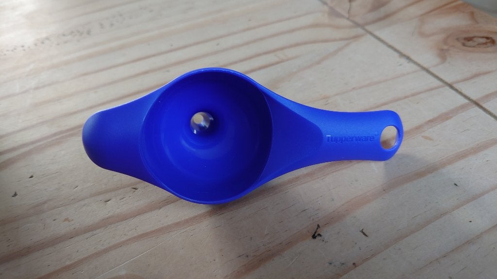 Tupperware mini trechter Paars NIEUW, Ophalen of Verzenden, Nieuw, Paars, Overige typen