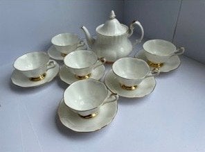 Royal Albert Val D'or Koffie/Theeservies - 6 persoons, Ophalen, Klassiek, Zo goed als nieuw, Royal Albert