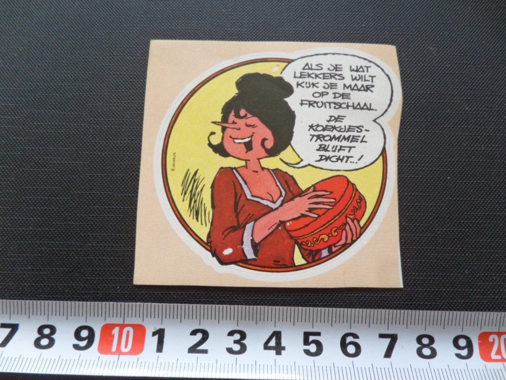sticker strip jan jans en de kinderen koekjestrommel, Ophalen, Zo goed als nieuw