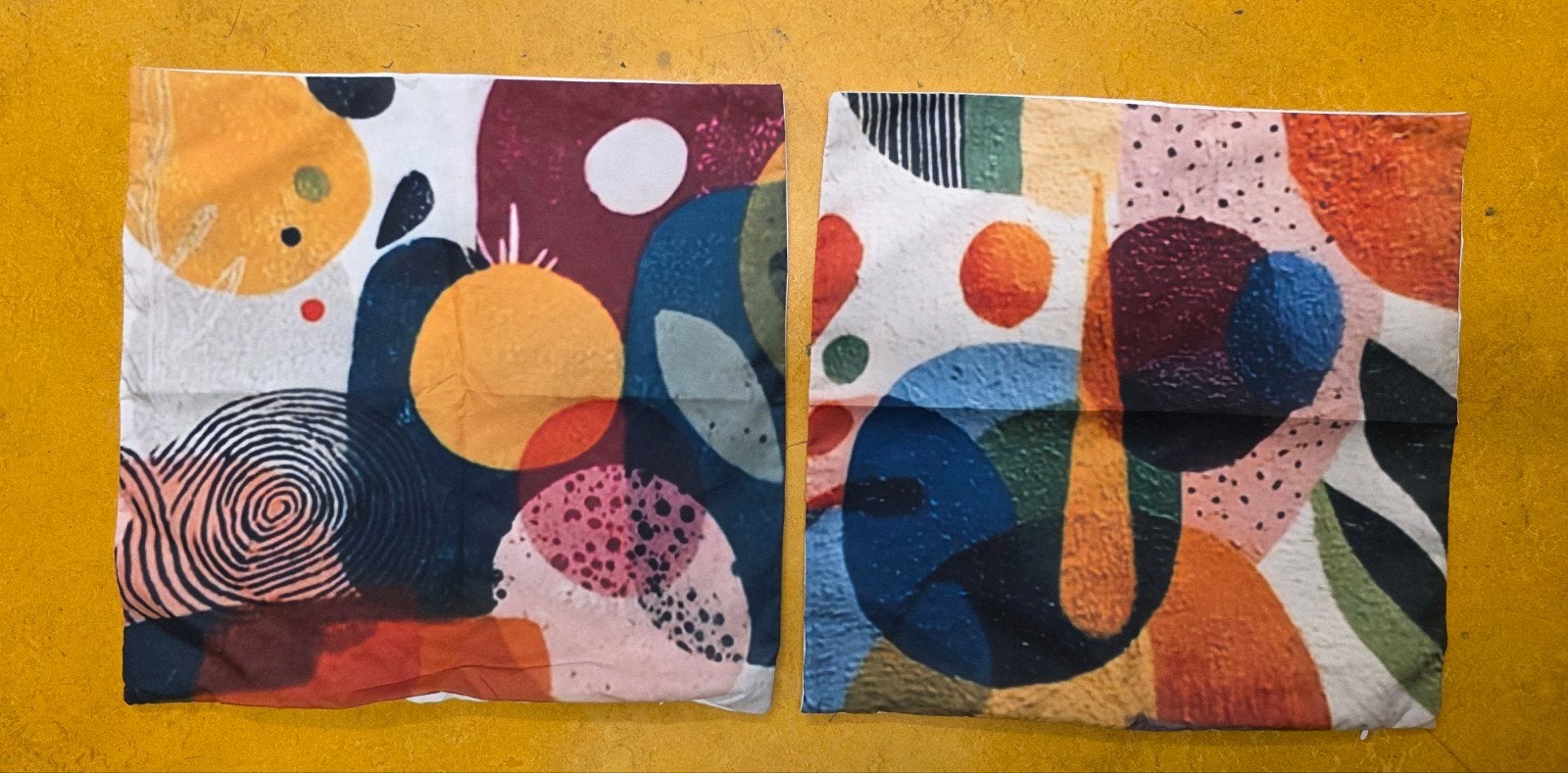 NIEUWE kussenhoes " ABSTRACT", Huis en Inrichting, Meerkleurig, Nieuw, Ophalen of Verzenden, Vierkant