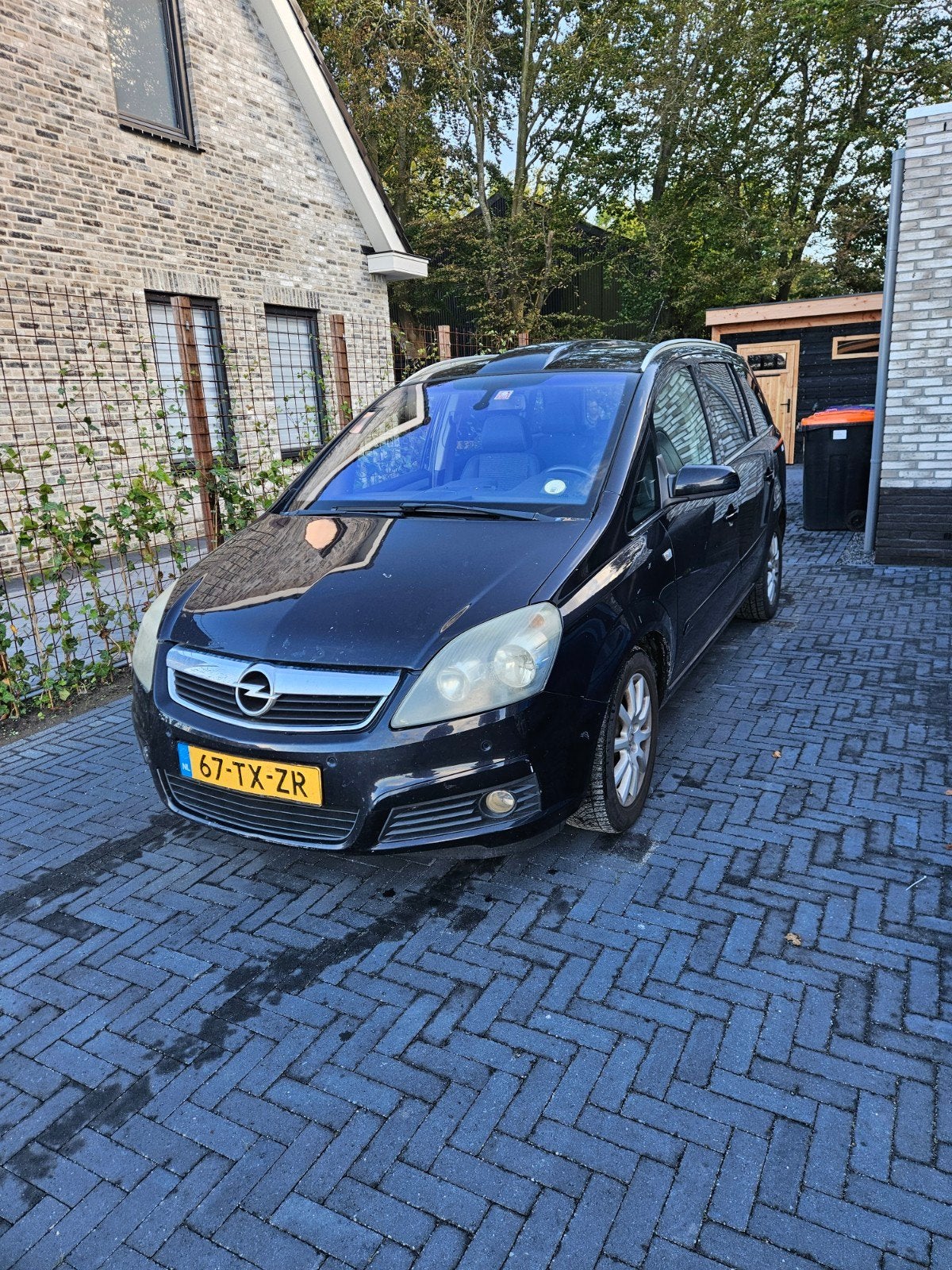 Opel Zafira 2.2 2007 Zwart, Zwart, 4 cilinders, Zwart, Origineel Nederlands