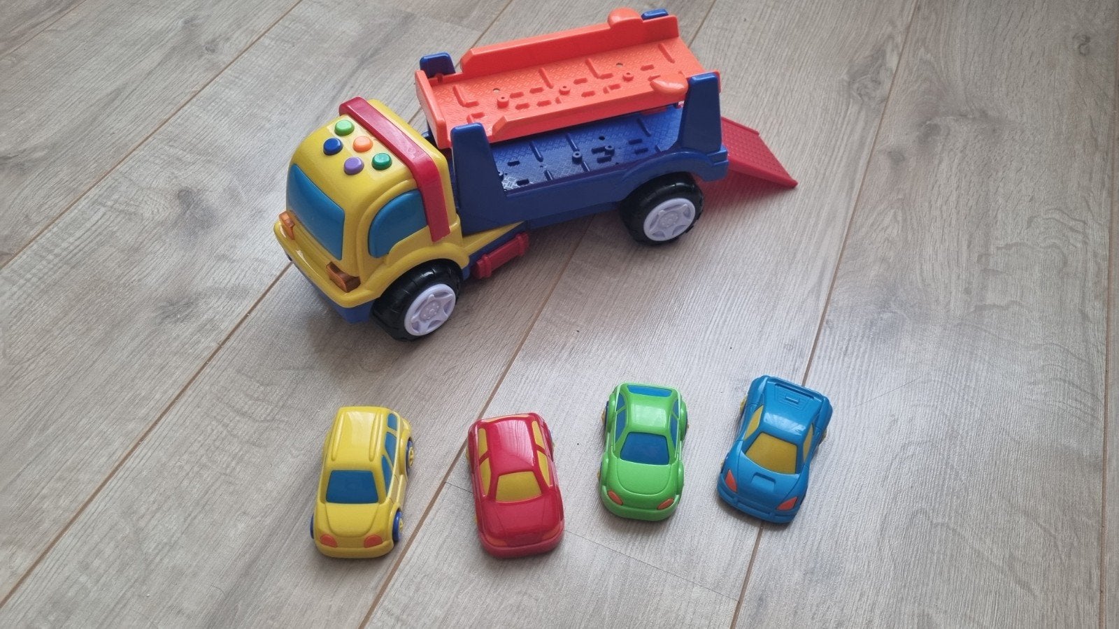 Autotransporter met geluid, Ophalen, Zo goed als nieuw
