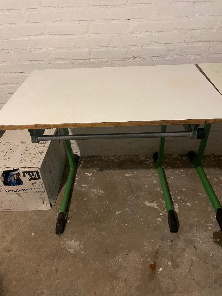 Gratis tekentafels, Ophalen, Gebruikt, Minder dan 130 cm