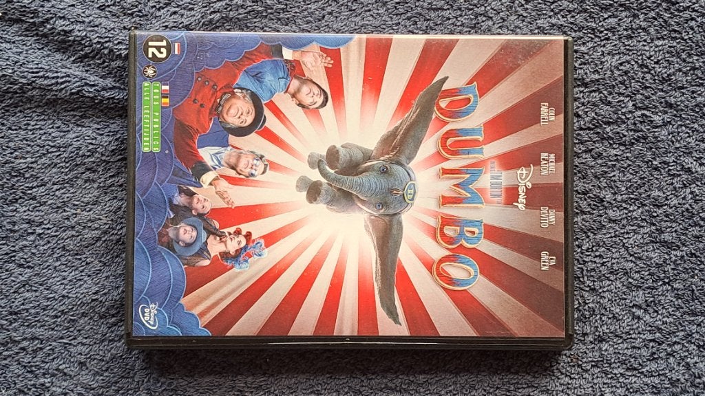 Dumbo "Danny DeVito, Colin Farrell", Alle leeftijden, Ophalen of Verzenden, Zo goed als nieuw