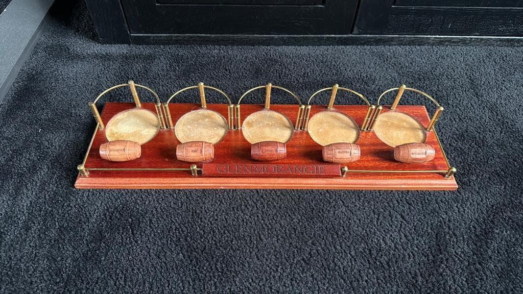 Glenmorangie Display met 10, Port, Sherry, Madeira, 18 jaar, Ophalen of Verzenden, Zo goed als nieuw, Minder dan 5 flessen, Minder dan 50 cm