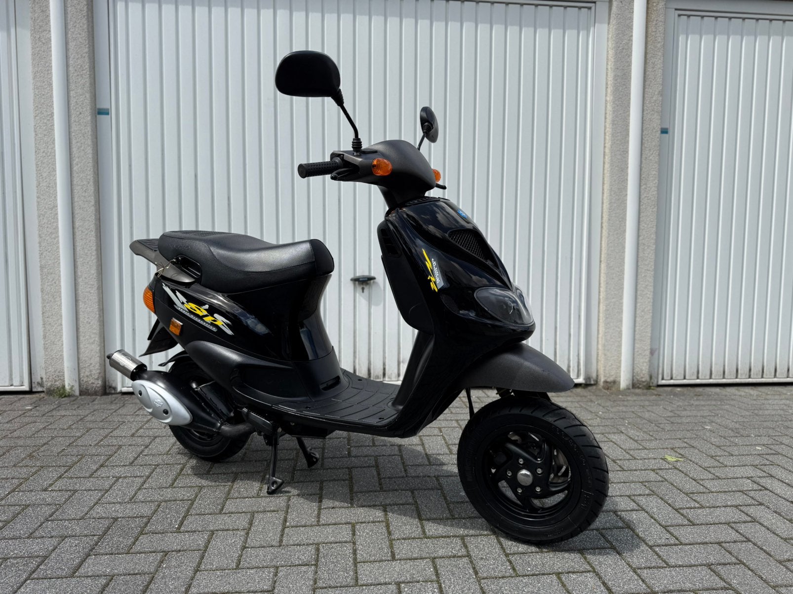 Piaggio ZIP SP 1 98 50 Origineel 1.600 km 1.Owner 2t H2O, Fietsen en Brommers, Scooters | Piaggio, Ophalen, Zo goed als nieuw