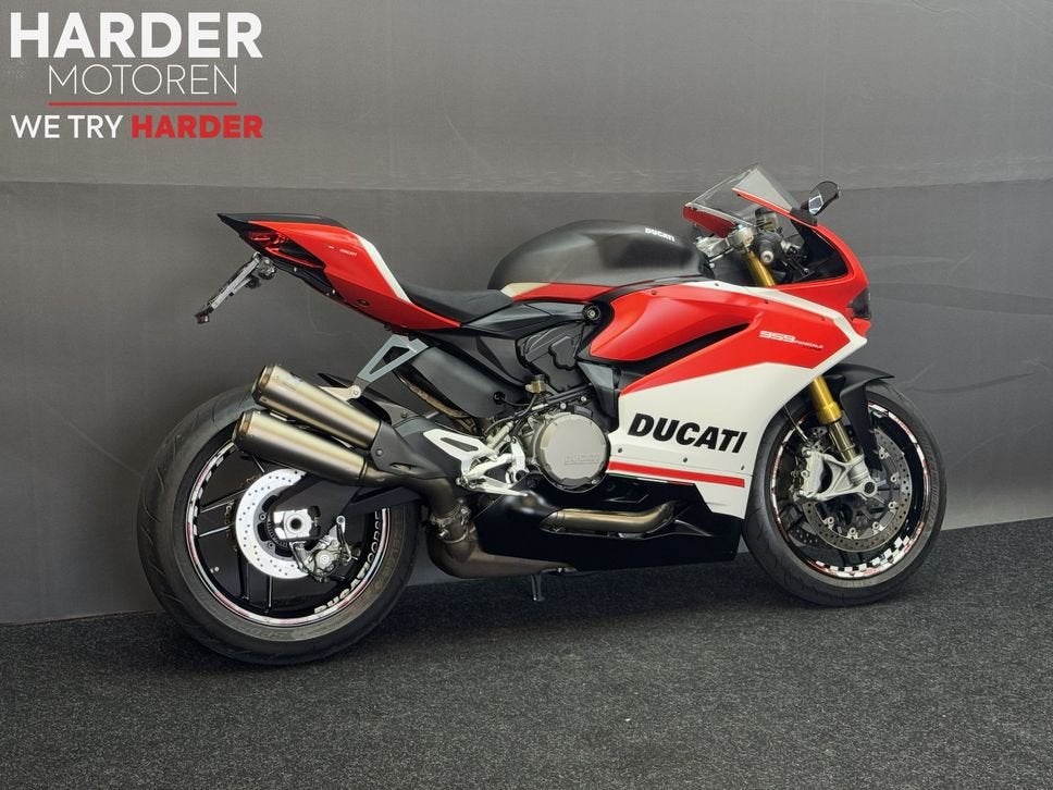 DUCATI 959 PANIGALE CORSE | UNIEK | LIEFHEBBERSMOTOR | AKRA, DUCATI, 2 cilinders, Motorrijbewijs A, Bedrijf