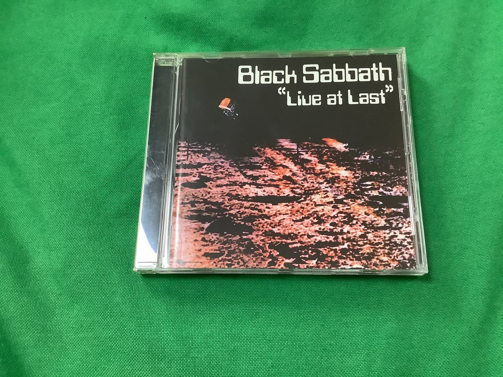 Black Sabbath-Live At Last cd, Ophalen of Verzenden, Gebruikt