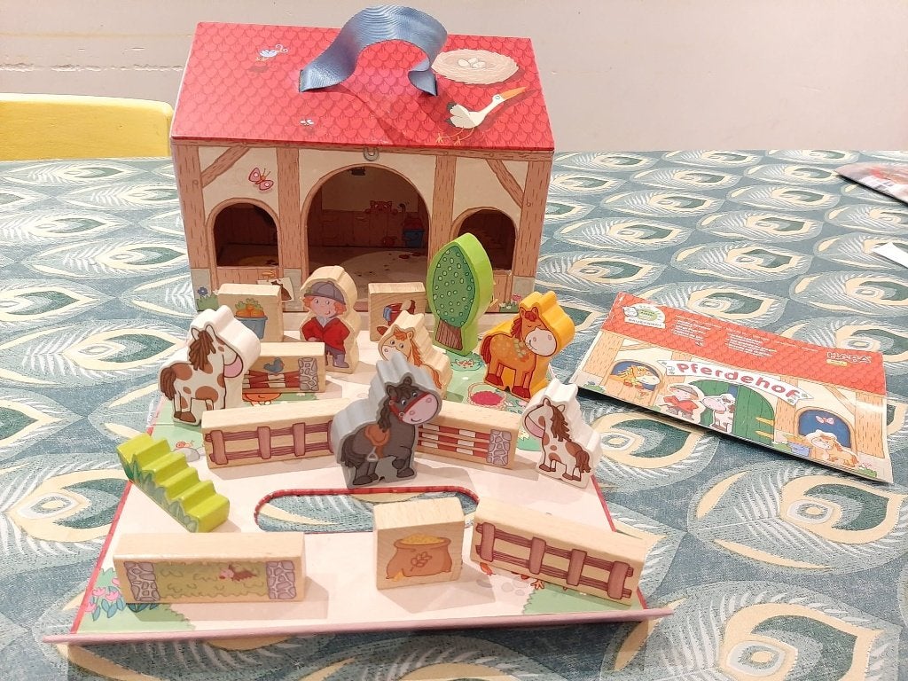 HABA spel/ speelset paardenhof, Kinderen en Baby's, Ophalen of Verzenden, Gebruikt, Jongen of Meisje