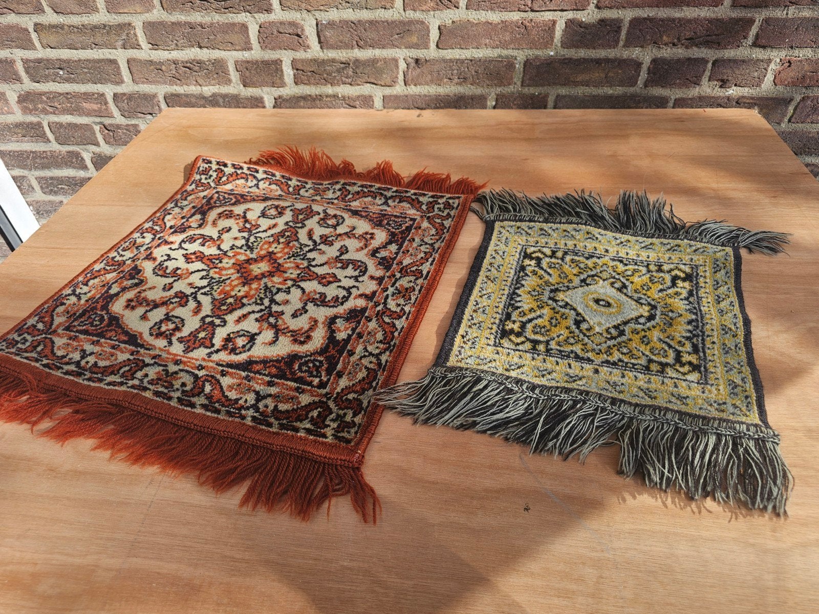 2 vintage Oosterse sierkleedjes met franje – mooie warme kle, Ophalen of Verzenden, Zo goed als nieuw, Rechthoekig, Minder dan 50 cm