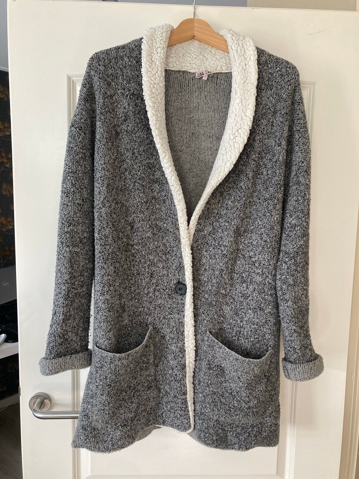 Grijs vest met teddy voering - Maat L, Ophalen of Verzenden, Gedragen, Maat 38/40 (M), Grijs