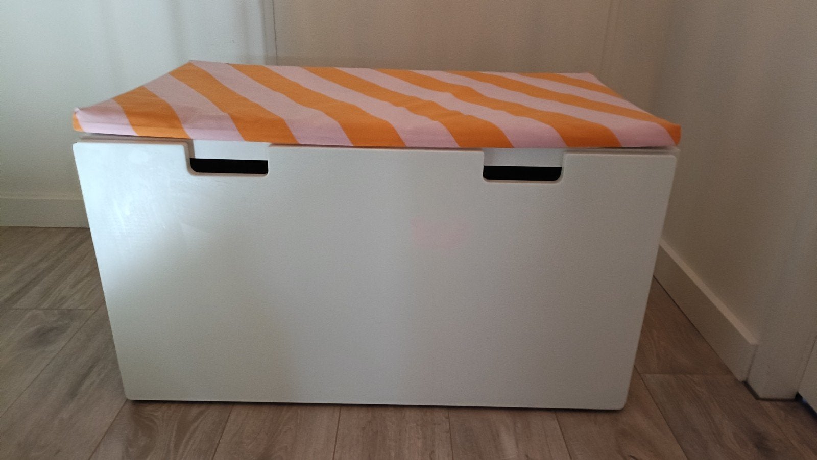 STUVA (nu SMASTAD) IKEA kist + tafeltje + kussen, Ophalen, Minder dan 50 cm, 50 tot 100 cm, Nieuw