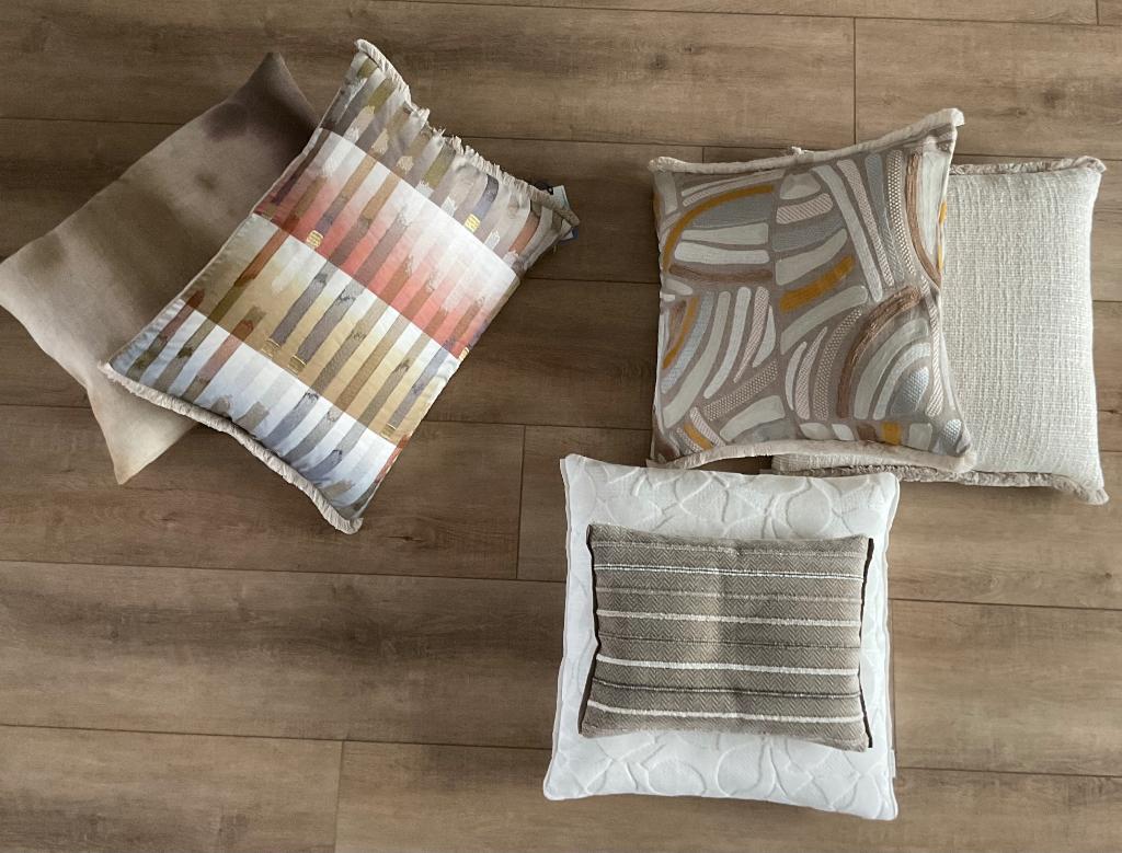 Kussens Designers Guild, Huis en Inrichting, Woonaccessoires | Kussens, Ophalen of Verzenden, Nieuw, Overige kleuren, Overige vormen