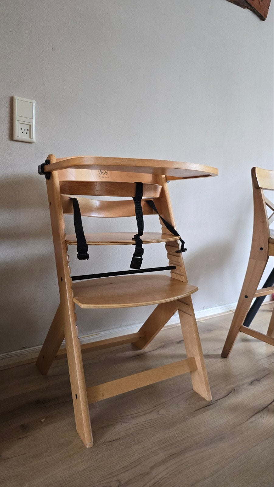 Kinderstoel te koop!, Ophalen, Zo goed als nieuw, Stoel(en)