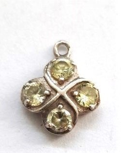 Prachtige zilveren Klavertje Vier hanger met lichtgele sten, Sieraden, Tassen en Uiterlijk, Kettinghangers, Ophalen, Zo goed als nieuw
