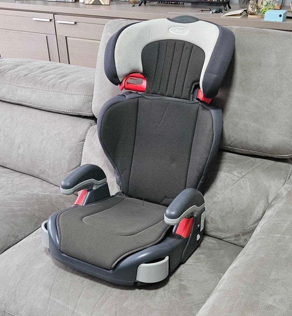 Graco autostoel / booster 15-36 kg in goede en schone staat, Kinderen en Baby's, Autostoeltjes, Ophalen, Autogordel, 15 t/m 36 kg