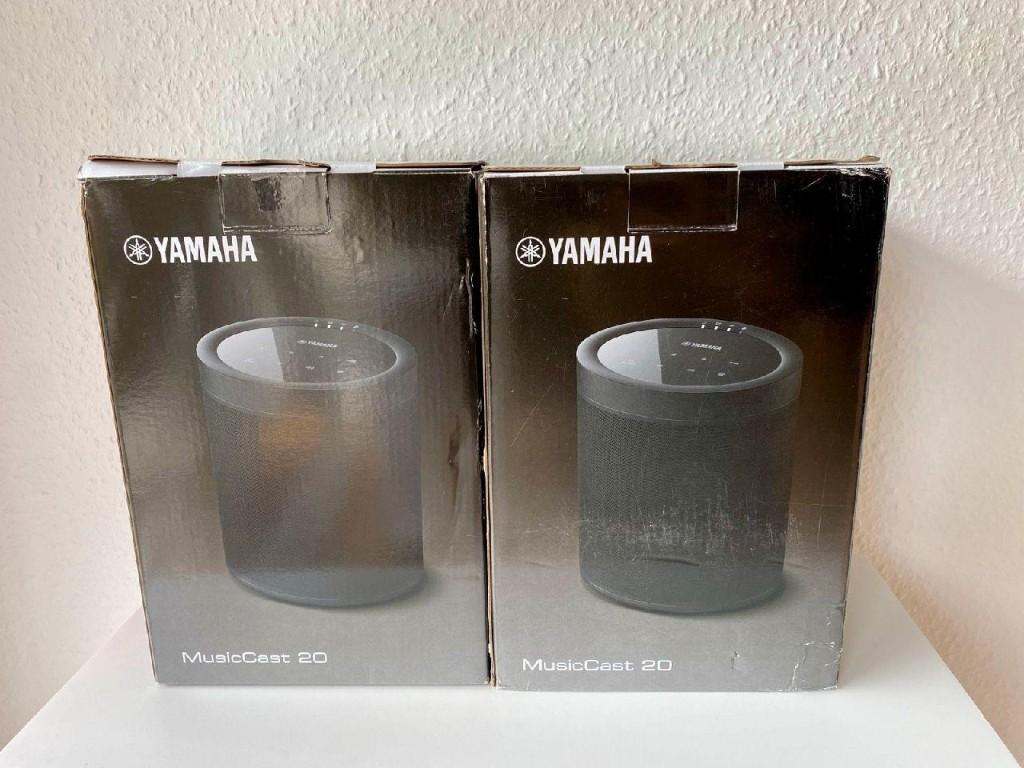2 Yamaha MusicCast 20 luidsprekers