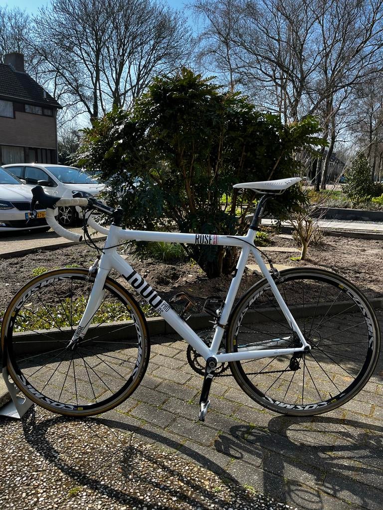 Rose Pro SL racefiets - Wit, lichtgewicht en snel, Fietsen en Brommers, Fietsen | Racefietsen, Overige merken, 28 inch, Gebruikt